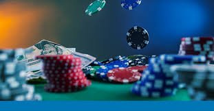 Pengguna raffiwd Indonesia memantau riwayat transaksi deposit dan penarikan melalui perangkat mobile